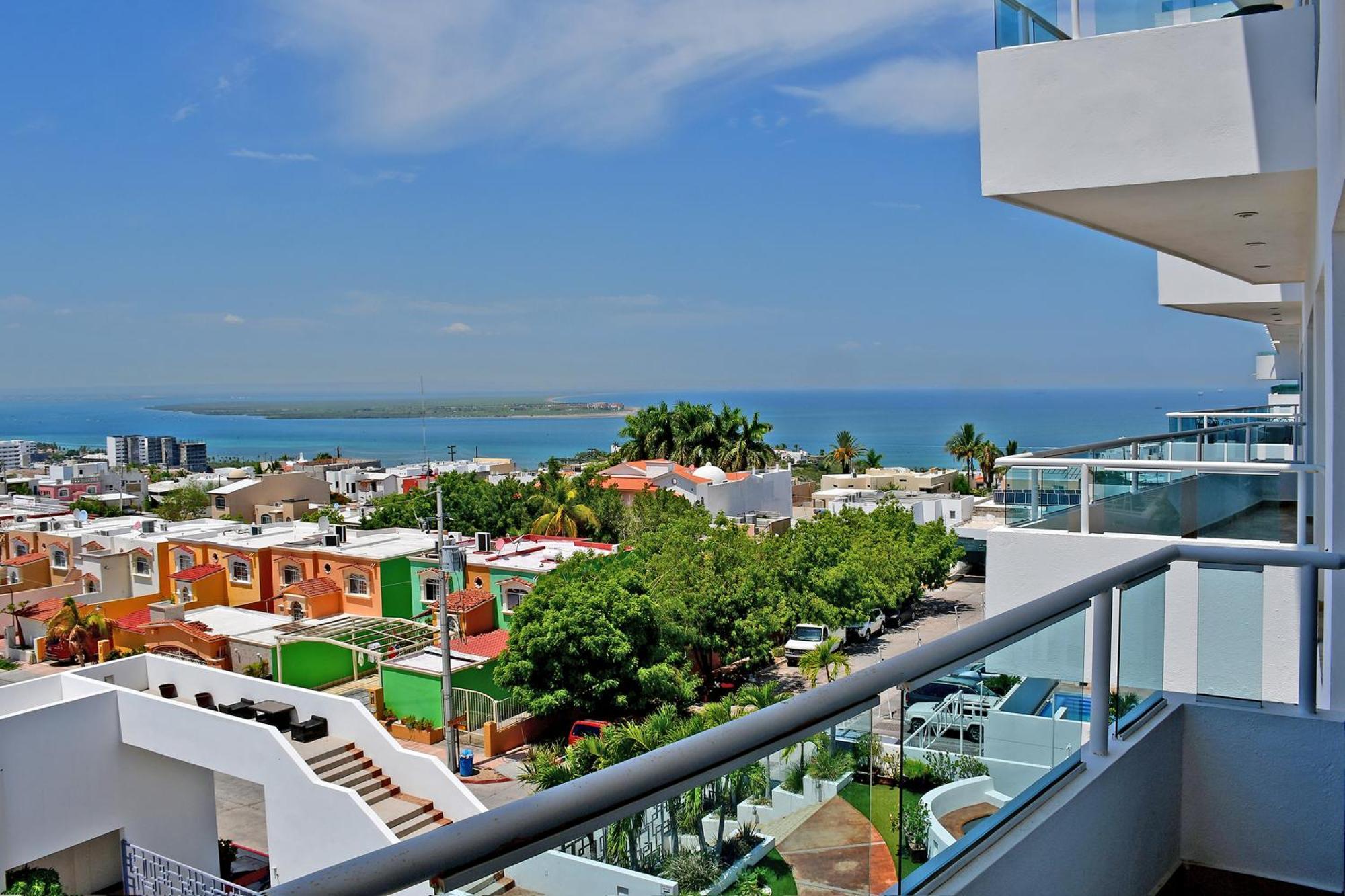 Oceanview Living Space & Balcony With Fiberoptic Wifi! لاباز المظهر الخارجي الصورة